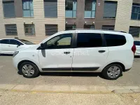 Usado Dacia Lodgy Comfort 102 CV (75 kW) 2019 Blanco Monovolumen