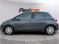 Käytetty Toyota Yaris Hybrid Business Edition 116 HP (85 kW) 2020 Harmaa Sedan