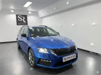 Usado Skoda Octavia RS 184 CV (135 kW) 2019 Azul Familiar