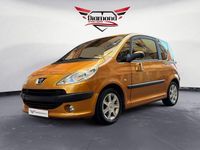 Usado Peugeot 1007 75 CV (55 kW) 2006 Naranja Monovolumen