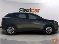 Usado Peugeot 3008 Active 130 CV (95 kW) 2020 Gris SUV
