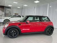 Usado Mini One D 90 CV (66 kW) 2013 Rojo Utilitario