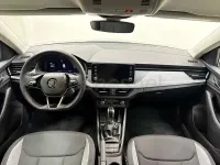 Usado Skoda Scala Selection 115 CV (84 kW) 2025 Gris / plata Utilitario