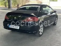 Usado Peugeot 307 CC 110 CV (80 kW) 2006 Negro Descapotable