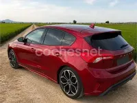 Usado Ford Focus ST-Line X 125 CV (91 kW) 2019 Rojo Berlina