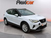 Usado Seat Arona Style 110 CV (80 kW) 2023 Blanco SUV