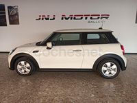 Usado Mini ONE 102 CV (75 kW) 2021 Beige Utilitario