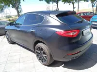 Usado Maserati Levante 275 CV (202 kW) 2017 Gris SUV