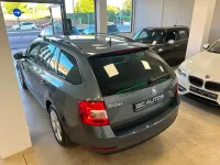 Usado Skoda Octavia Ambition 150 CV (110 kW) 2019 Gris Familiar