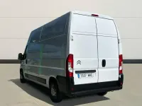 Usado Citroën Jumper 140 CV (102 kW) 2023 Blanco Monovolumen