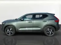Nuevo Volvo XC40 Core 163 CV (119 kW) 2025 Plateado SUV