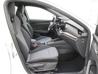 Usado Skoda Octavia SportLine 150 CV (110 kW) 2025 Blanco Familiar