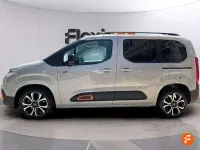 Usado Citroën Berlingo Shine 131 CV (96 kW) 2020 Beige Monovolumen