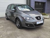 Usado Seat Altea Ecomotive 105 CV (77 kW) 2014 Gris Monovolumen