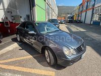 Usado Mercedes CLK320 Avantgarde 218 CV (160 kW) 2002 Gris / plata Coupe