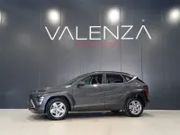 Usado Hyundai Kona 120 CV (88 kW) 2024 Gris SUV