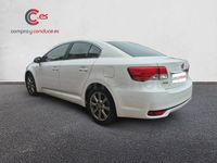Usado Toyota Avensis Advance 150 CV (110 kW) 2012 Blanco Berlina