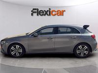 Usado Mercedes A180 116 CV (85 kW) 2018 Gris Utilitario