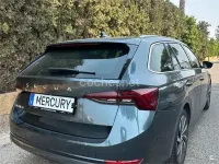 Usado Skoda Octavia Style 150 CV (110 kW) 2020 Gris / plata Familiar