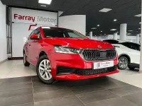 Usado Skoda Fabia Selection 115 CV (84 kW) 2024 Rojo Utilitario