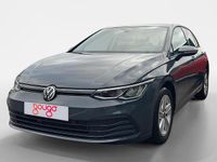 Usado VW Golf VIII Life 115 CV (84 kW) 2023 Gris / plata Berlina