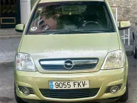 Usado Opel Meriva Cosmo 100 CV (73 kW) 2007 Verde Monovolumen