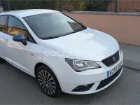 Usado Seat Ibiza CONNECT 90 CV (66 kW) 2016 Blanco Berlina