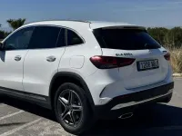 Usado Mercedes GLA250 218 CV (160 kW) 2022 Blanco SUV