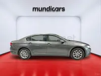 Usado VW Passat Advance 150 CV (110 kW) 2017 Gris / plata Familiar