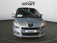 Usado Peugeot 5008 Sport 156 CV (114 kW) 2010 Gris Monovolumen