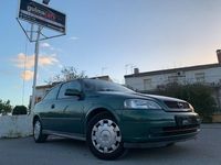 Usado Opel Astra Club 84 CV (61 kW) 2003 Verde Berlina