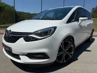 Usado Opel Zafira Excellence 170 CV (125 kW) 2017 Blanco Monovolumen