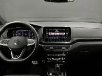 Usado VW T-Cross R-line 150 CV (110 kW) 2025 Gris / plata SUV