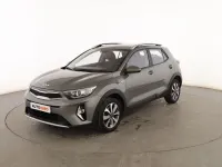 Usado Kia Stonic 84 CV (61 kW) 2021 Gris SUV