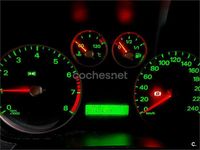 Usado Ford C-MAX Trend 100 CV (73 kW) 2006 Gris / plata Monovolumen