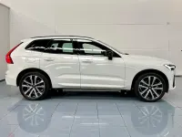 Usado Volvo XC60 Plus 350 CV (257 kW) 2022 Blanco SUV