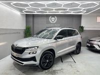 Usado Skoda Karoq SportLine 150 CV (110 kW) 2022 Gris / plata SUV
