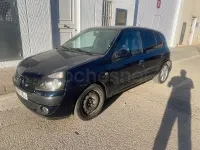 Usado Renault Clio II 100 CV (73 kW) 2005 Azul Berlina