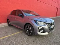 Usado Peugeot 208 Allure 110 CV (80 kW) 2025 Gris Utilitario