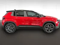 Nuevo Jeep Avenger Altitude 100 CV (73 kW) 2026 Rojo con techo negro SUV