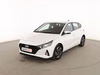 Usado Hyundai i20 101 CV (74 kW) 2022 Blanco Utilitario