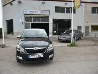 Usado Skoda Fabia Ambition 75 CV (55 kW) 2012 Negro Berlina