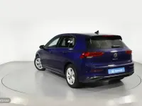 Usado VW Golf VIII Life 110 CV (80 kW) 2020 Azul Berlina