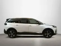 Usado Peugeot 5008 GT 131 CV (96 kW) 2023 Blanco SUV