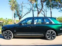 Usado Rolls Royce Cullinan 571 CV (419 kW) 2025 Verde SUV