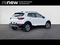 Usado Kia Stonic 79 CV (58 kW) 2022 Blanco SUV