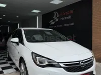 Usado Opel Astra 200 CV (147 kW) 2018 Blanco Berlina