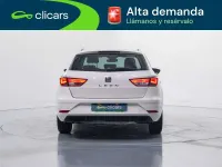 Usado Seat Leon ST Style 116 CV (85 kW) 2019 Blanco Familiar