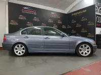 Usado BMW 330 231 CV (169 kW) 2001 Azul Berlina
