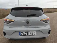 Usado Renault Clio Evolution 101 CV (74 kW) 2025 Gris Utilitario
